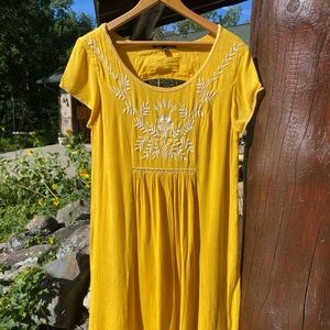 Cable and Gauge Mustard Embroidered Dress SZ S